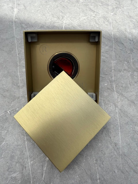 Square Centre Waste Dual Design